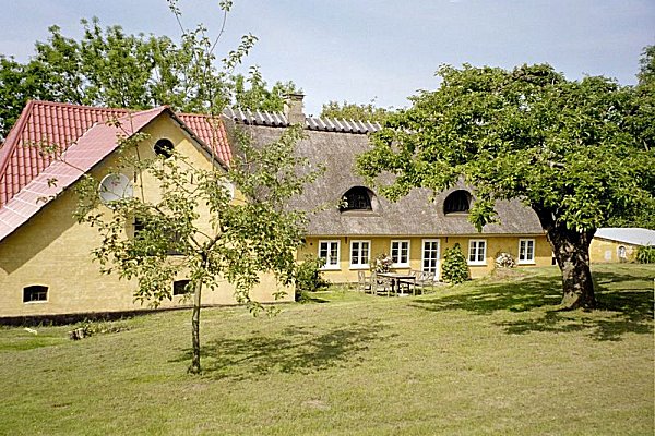 2004