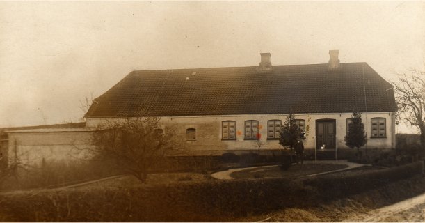 1908