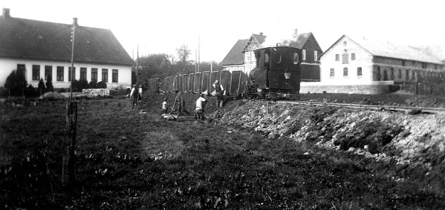 1931