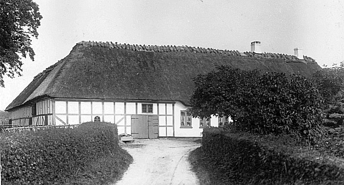 1925