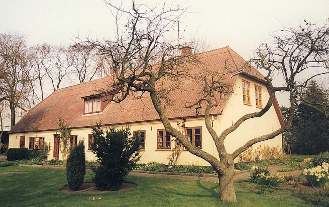 1990