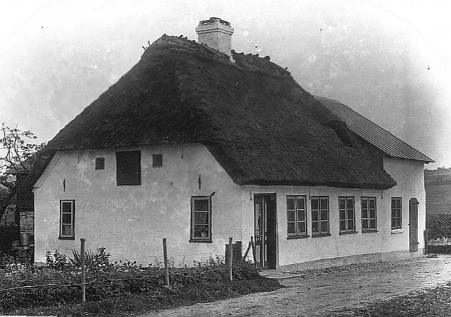 1925