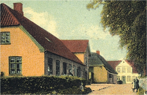 1913